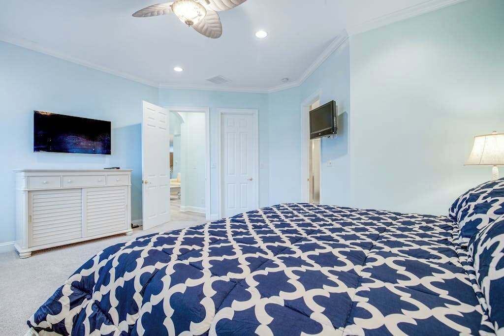 Photo of Bedroom in Bayside Village