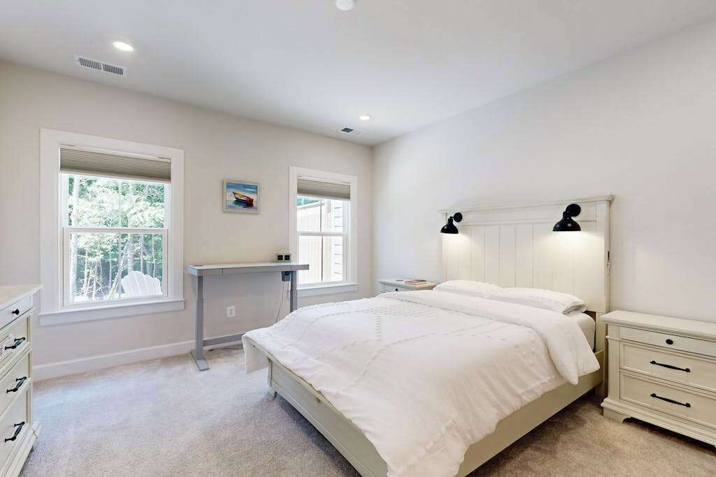 Photo of Bedroom in Long Neck