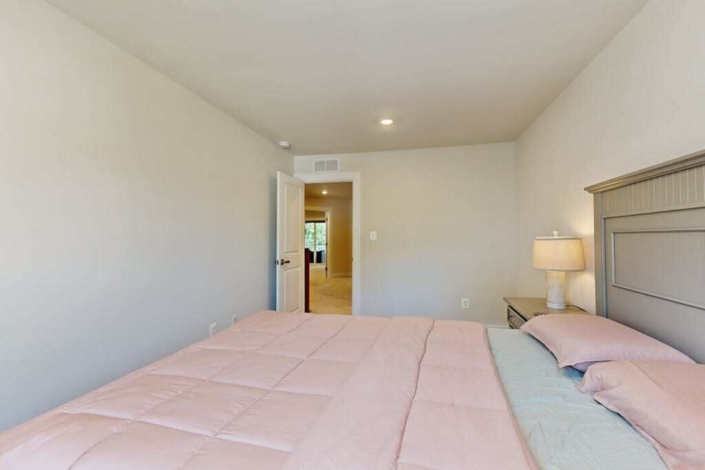 Photo of Bedroom in Long Neck