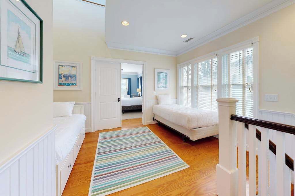 Photo of Bedroom in Country Club Estates