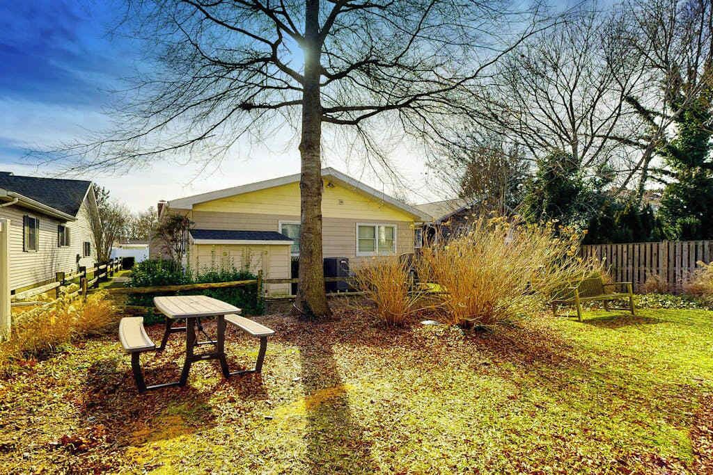 Photo of Outdoor in Country Club Estates