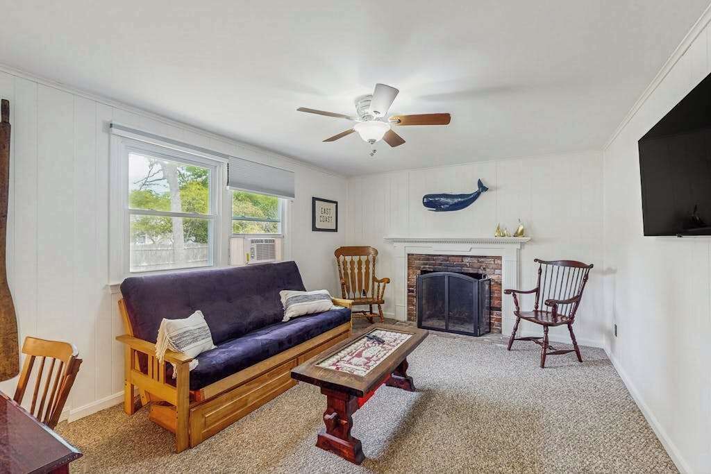 Photo of Livingroom in East Falmouth