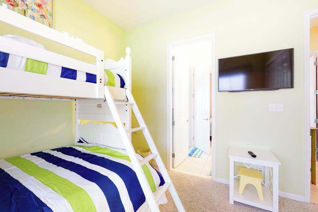 Photo of Bedroom in The Commons