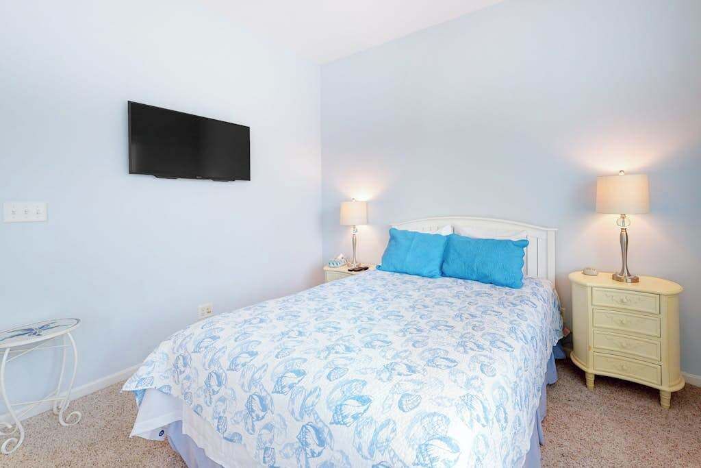 Photo of Bedroom in The Commons