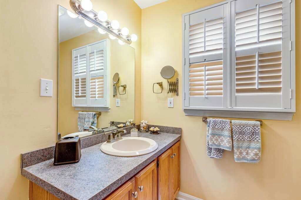 Photo of Bathroom in Cat Hill