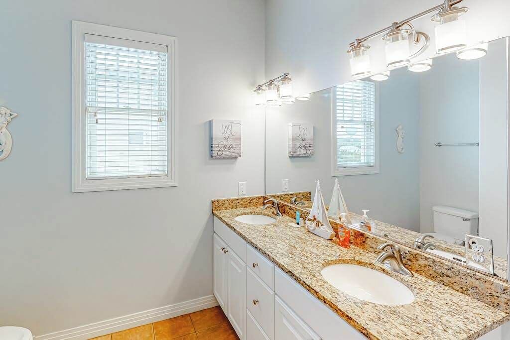 Photo of Bathroom in Sandbridge