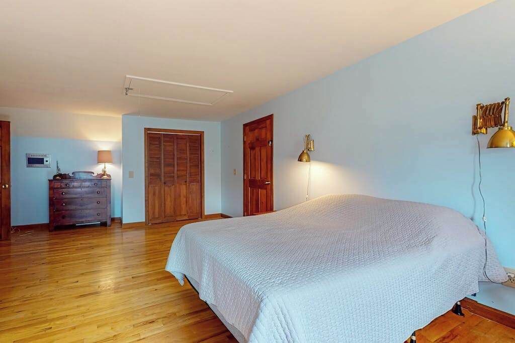 Photo of Bedroom in East Orleans
