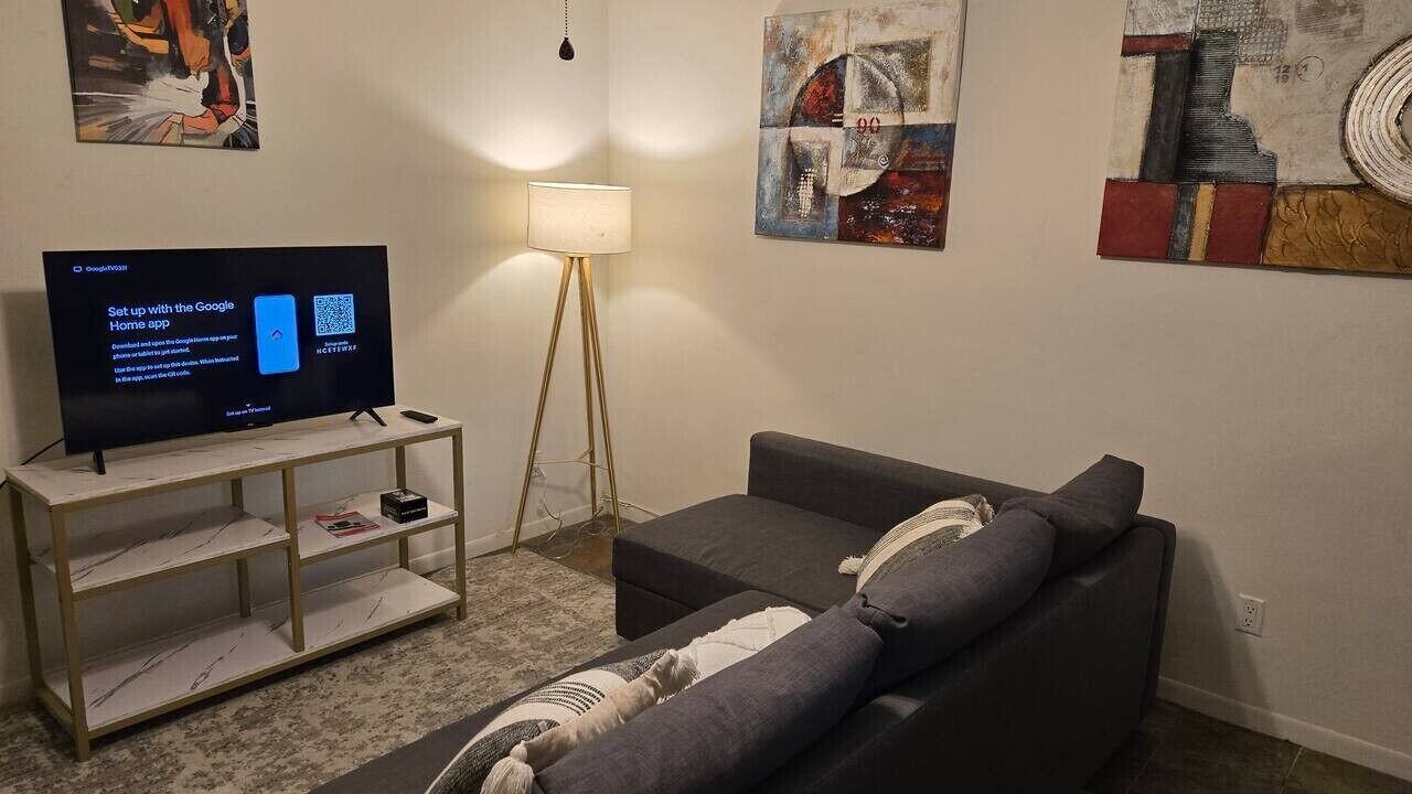 Photo of Livingroom in Sailboat Bend