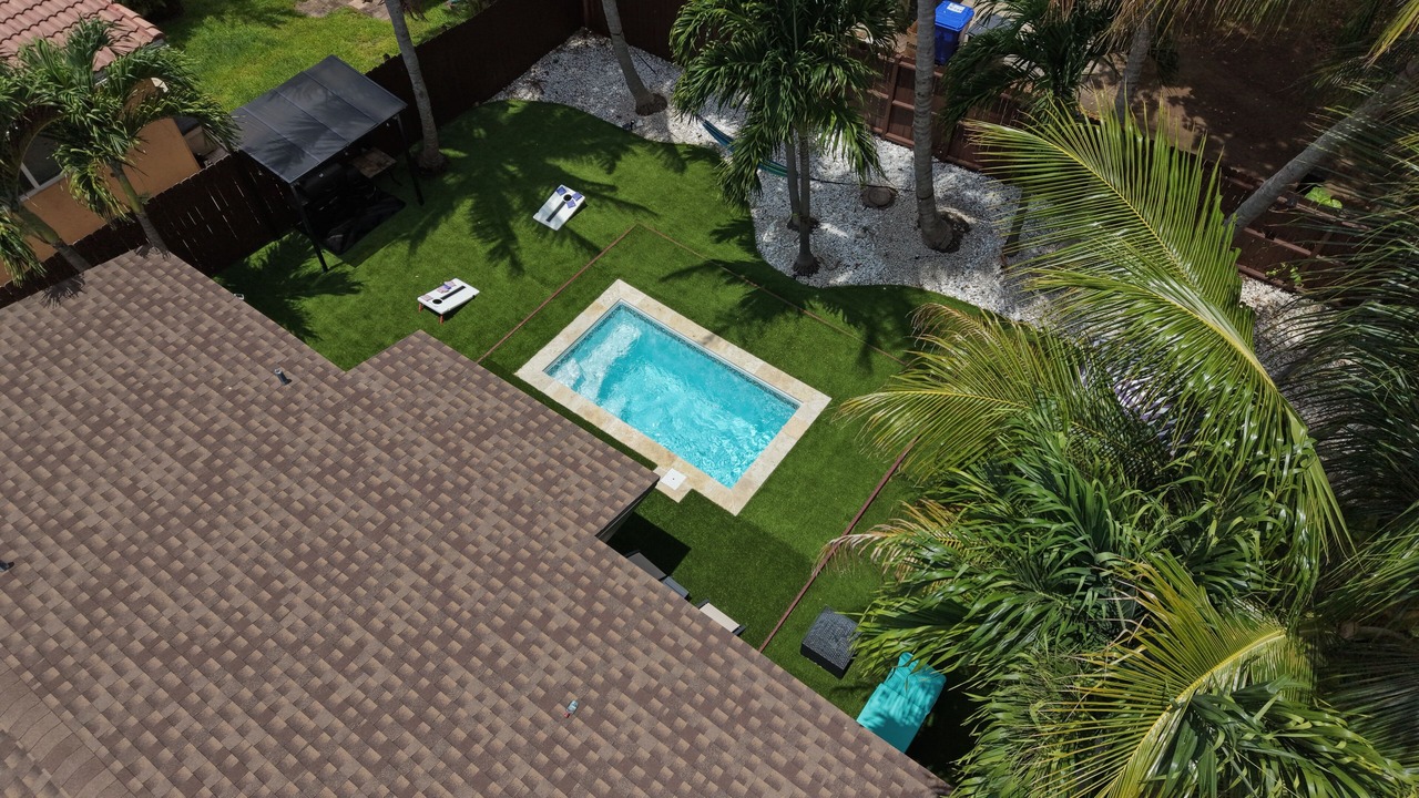 Photo of Outdoor in North Central Hollywood
