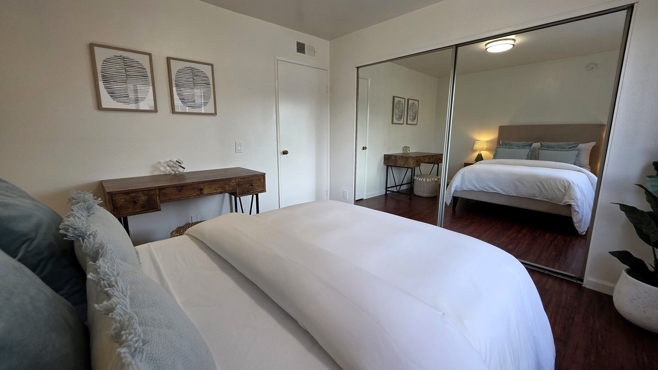 Photo of Bedroom in Beverly Hills