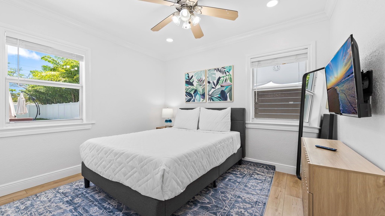 Photo of Bedroom in South Middle River