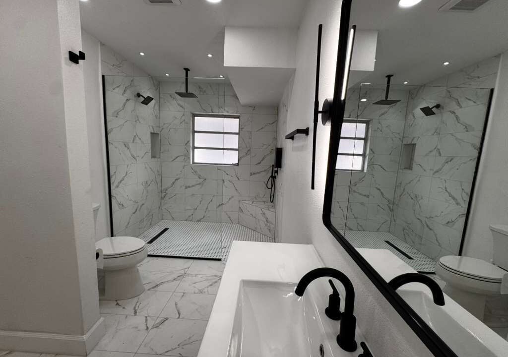 Photo of Bathroom in Tamarac