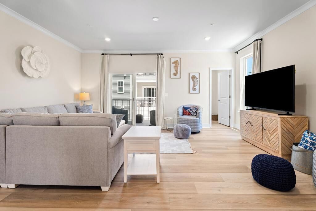 Photo of Livingroom in Caine Woods
