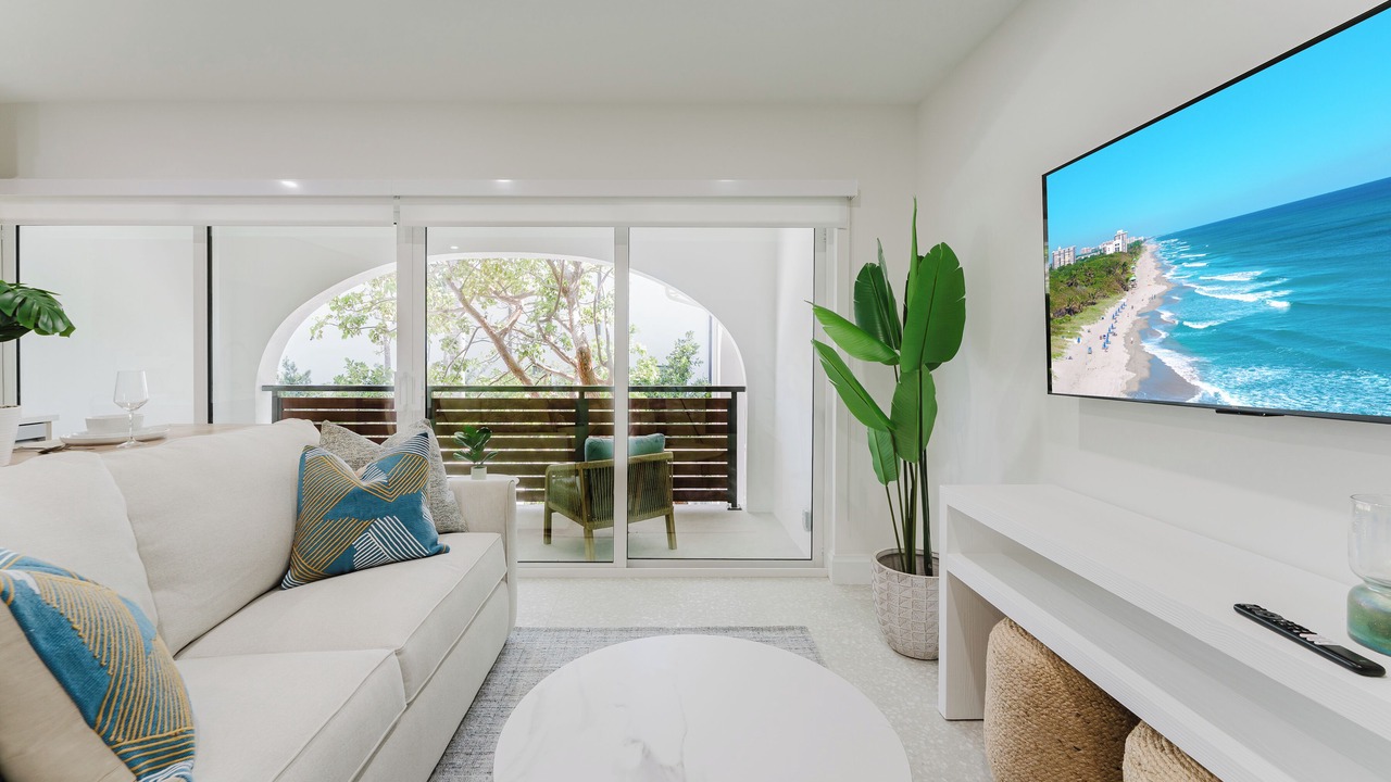 Photo of Livingroom in Boca Raton