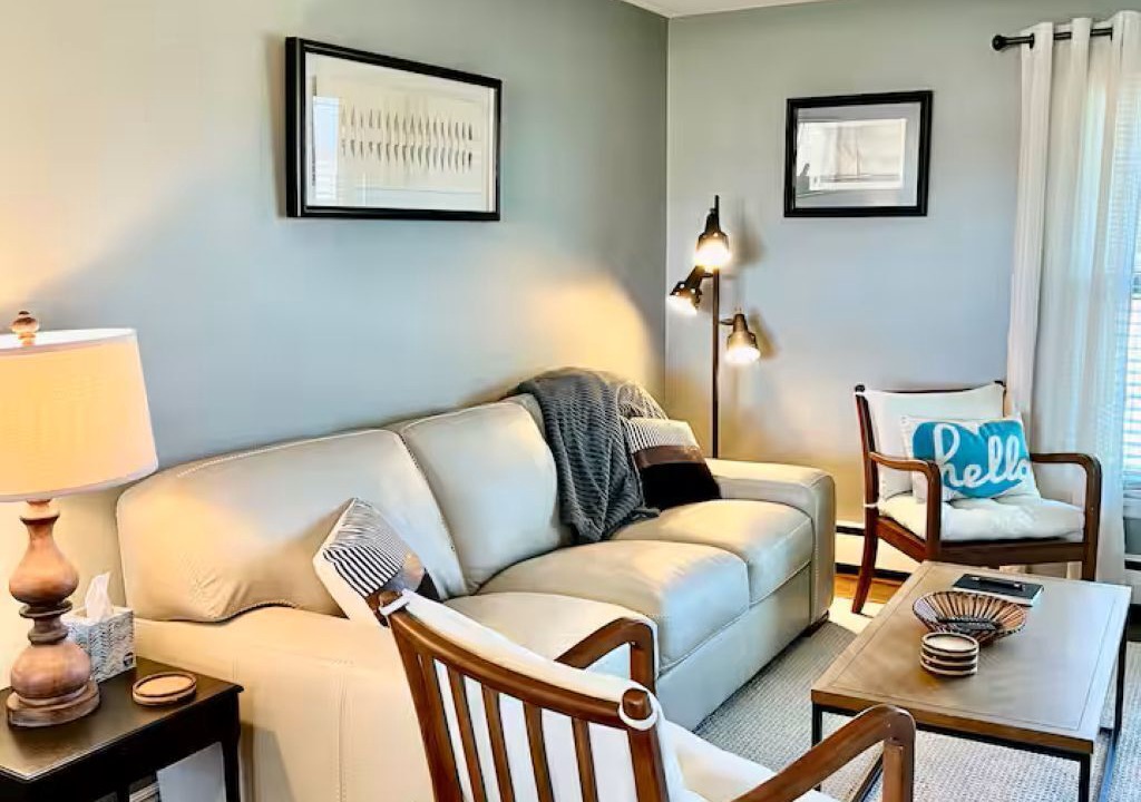 Photo of Livingroom in Eden