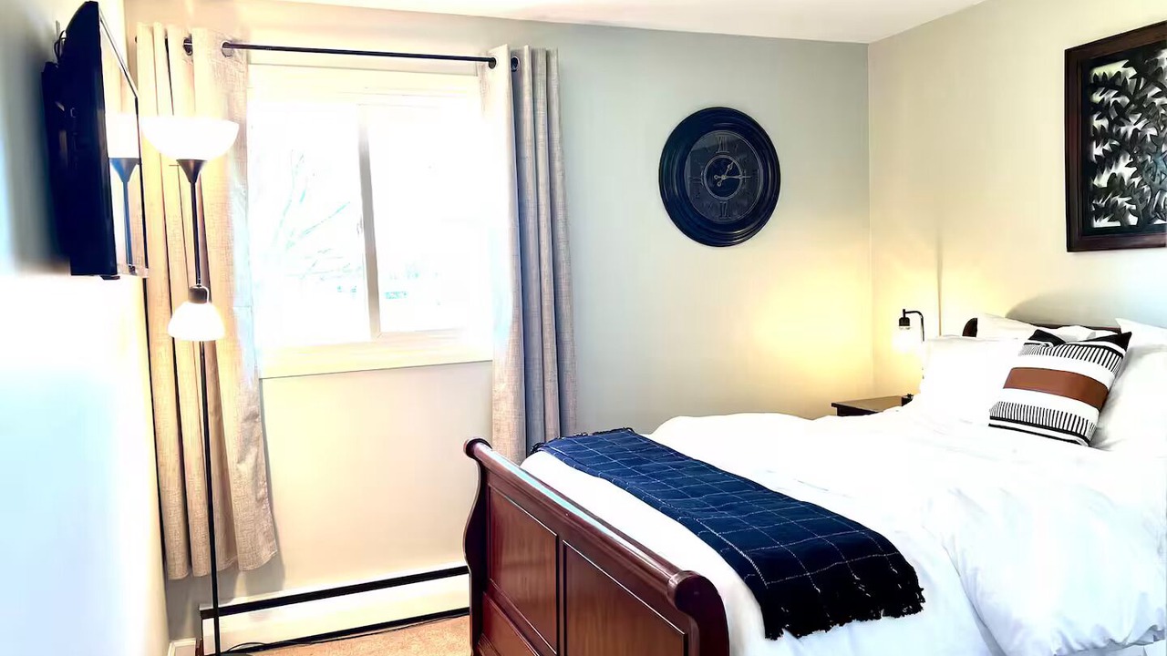 Photo of Bedroom in Eden