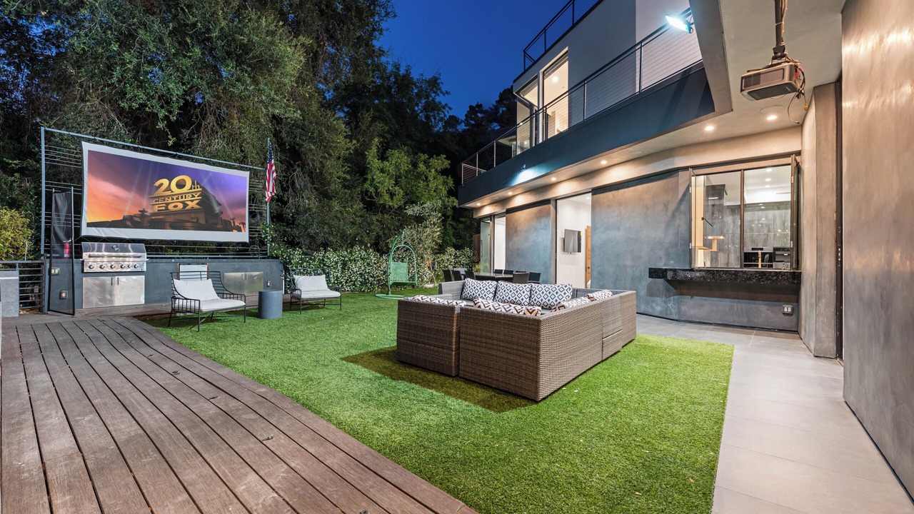 Photo of Outdoor in Los Angeles