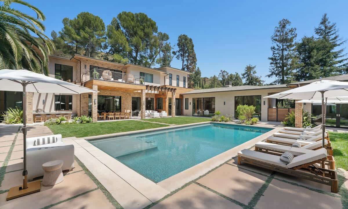 Photo of Outdoor in Beverly Hills