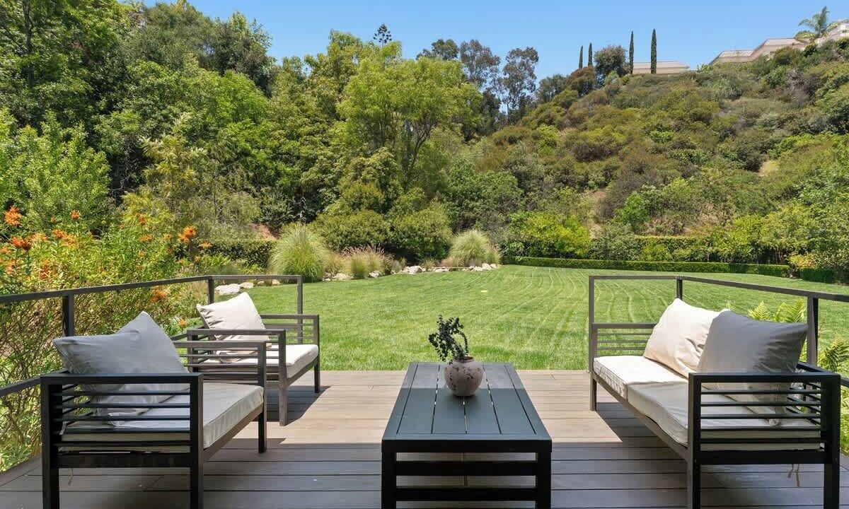 Photo of Patio Balcony in Beverly Hills