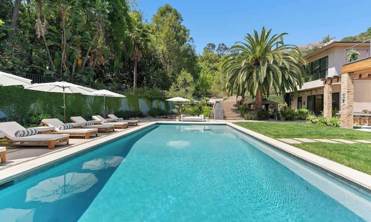 Photo of Outdoor in Beverly Hills