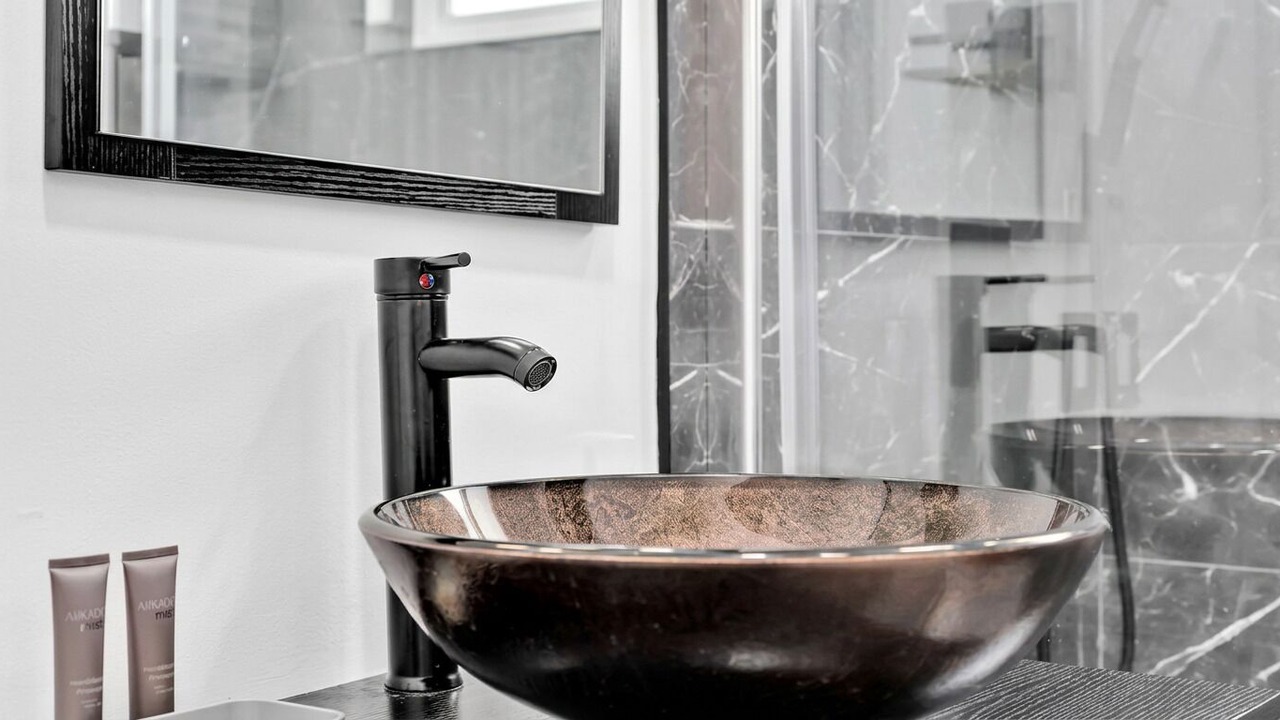 Photo of Bathroom in Driftwood