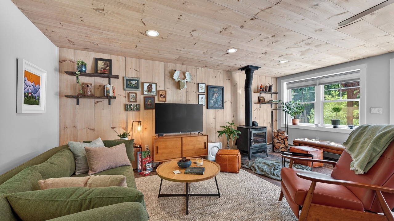 Photo of Livingroom in Kerhonkson