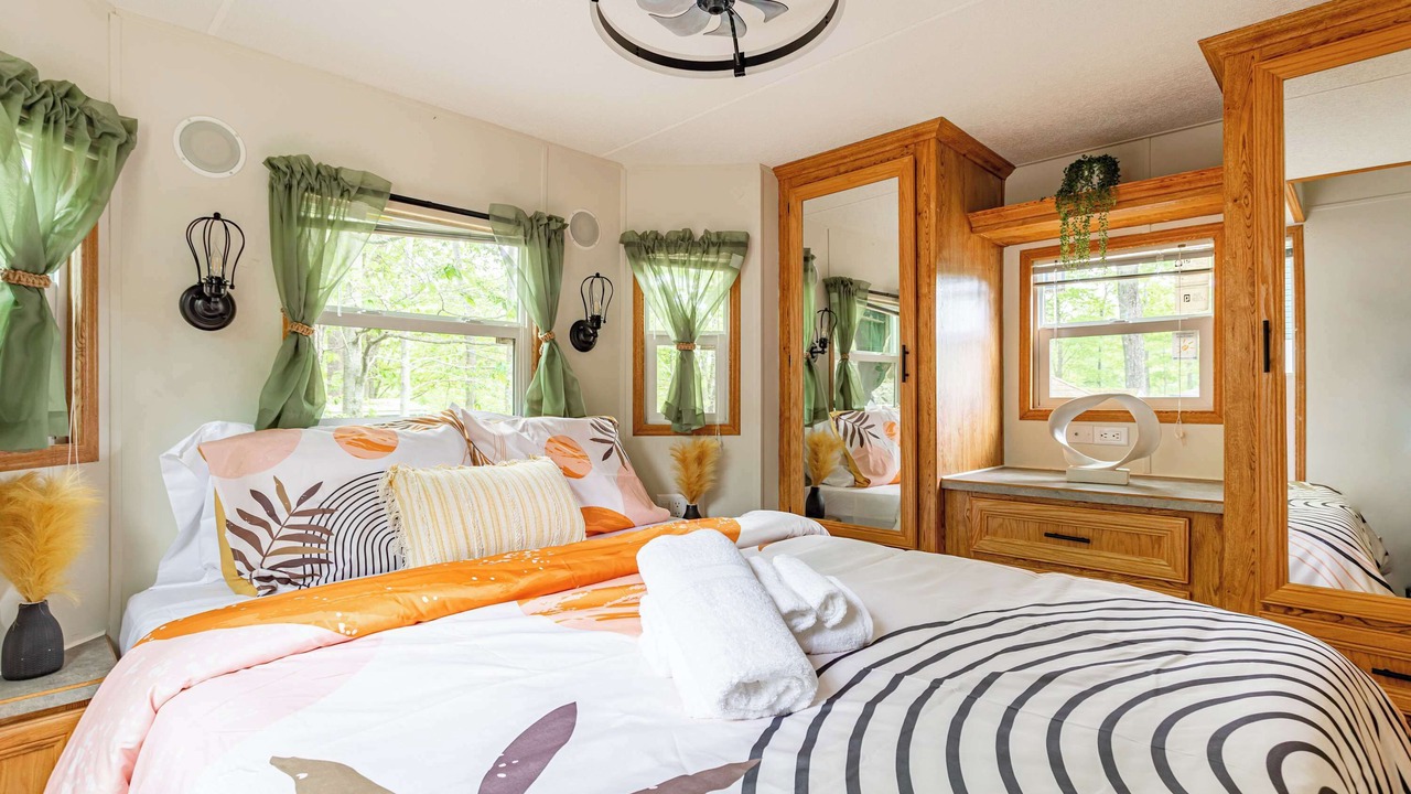Photo of Bedroom in Gouldsboro