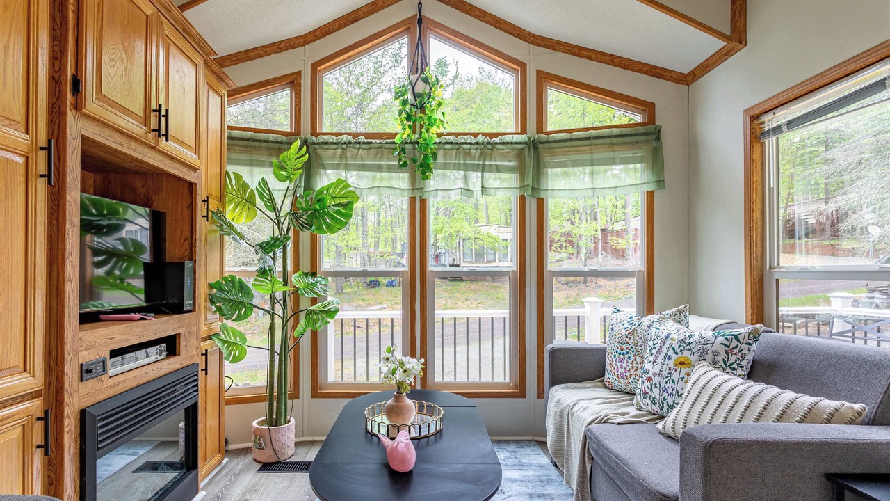 Photo of Livingroom in Gouldsboro