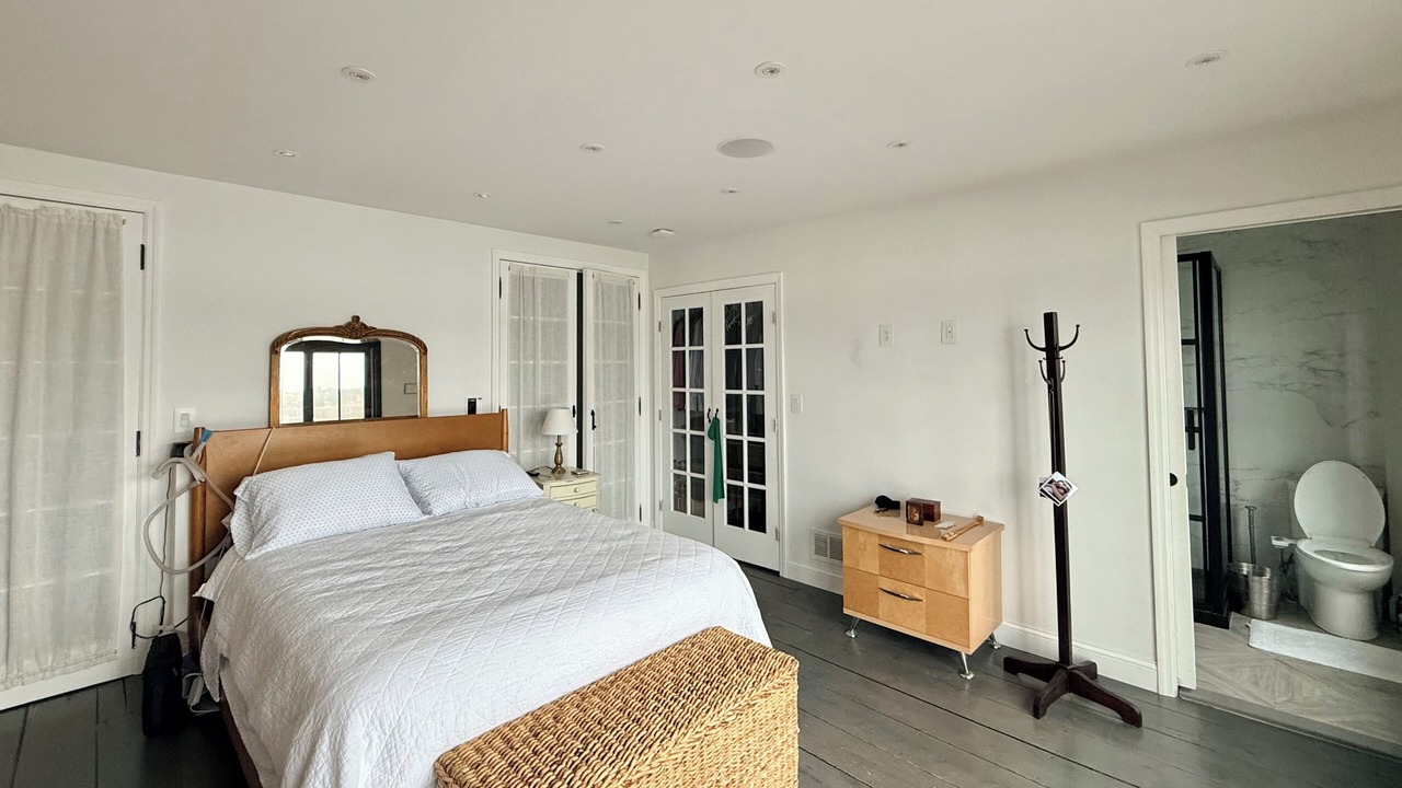 Photo of Bedroom in Poughkeepsie