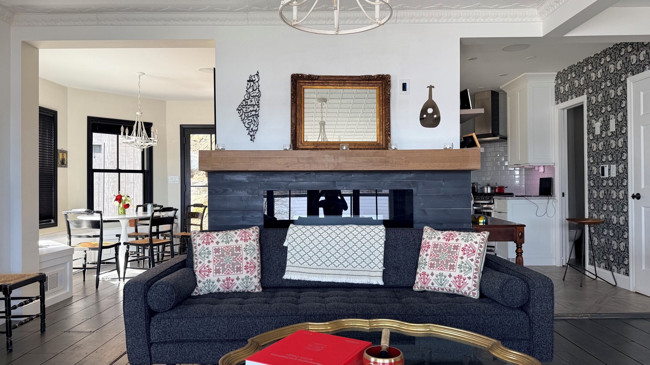 Photo of Livingroom in Poughkeepsie