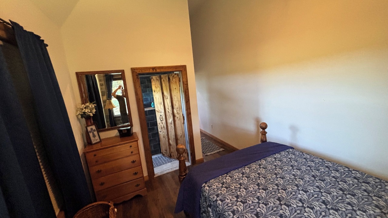 Photo of Bedroom in Smyrna