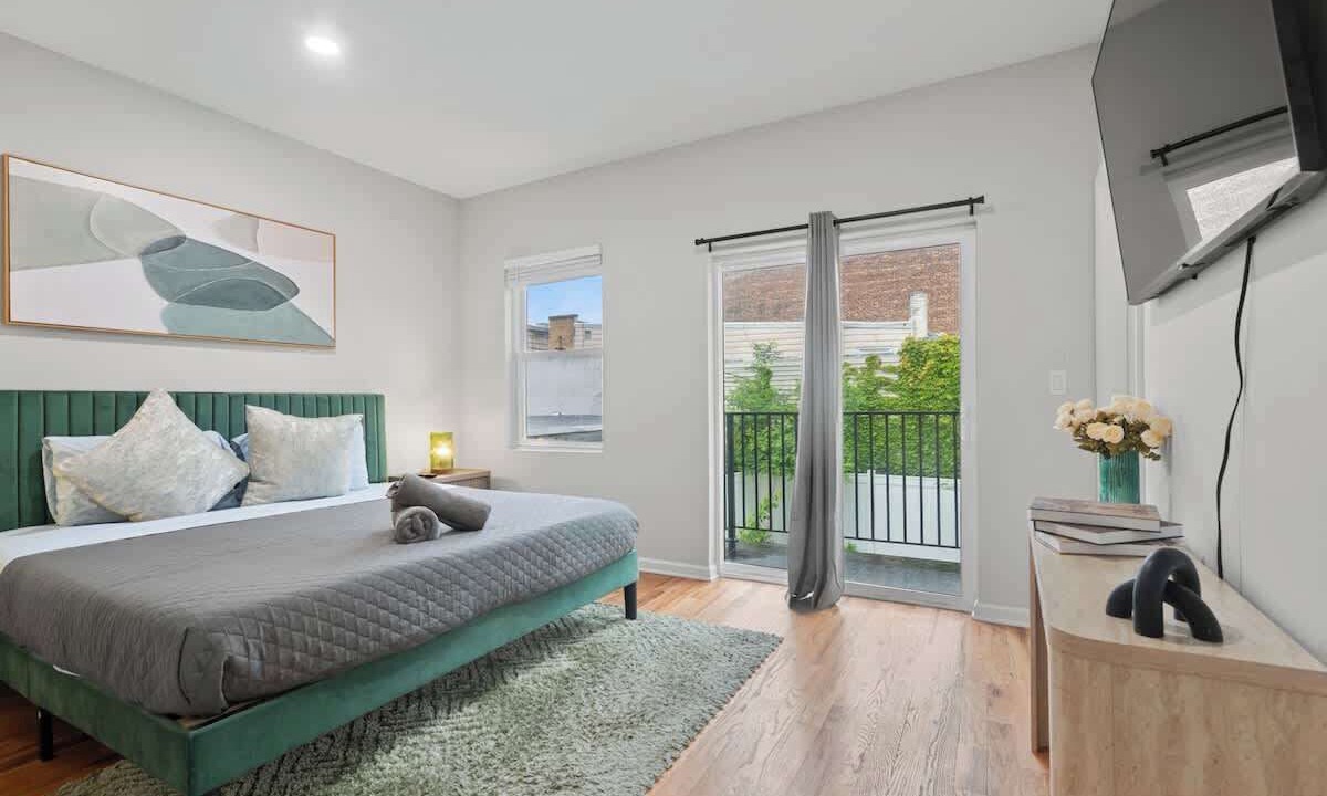 Photo of Patio Balcony in West Side