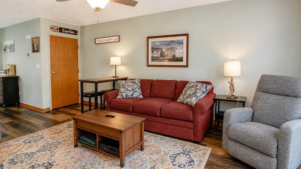 Photo of Livingroom in Snowshoe
