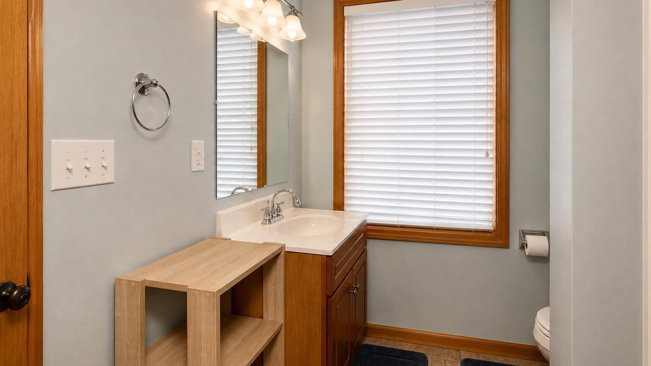 Photo of Bathroom in Snowshoe