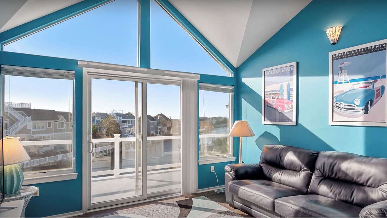 Photo of Livingroom in Loveladies