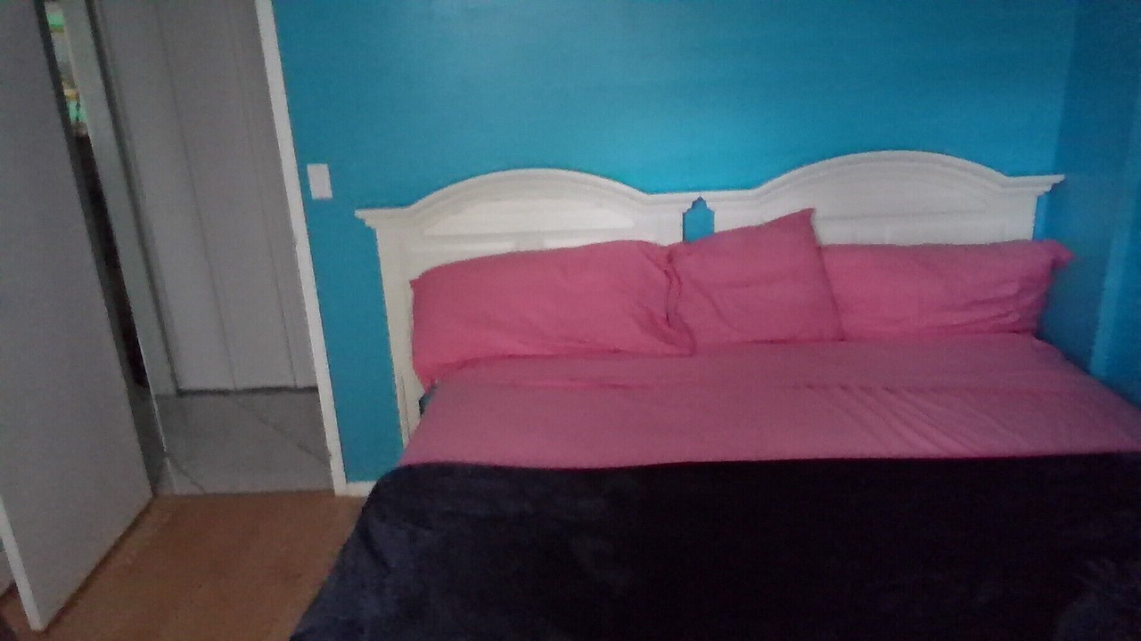Photo of Bedroom in Lauderdale Lakes