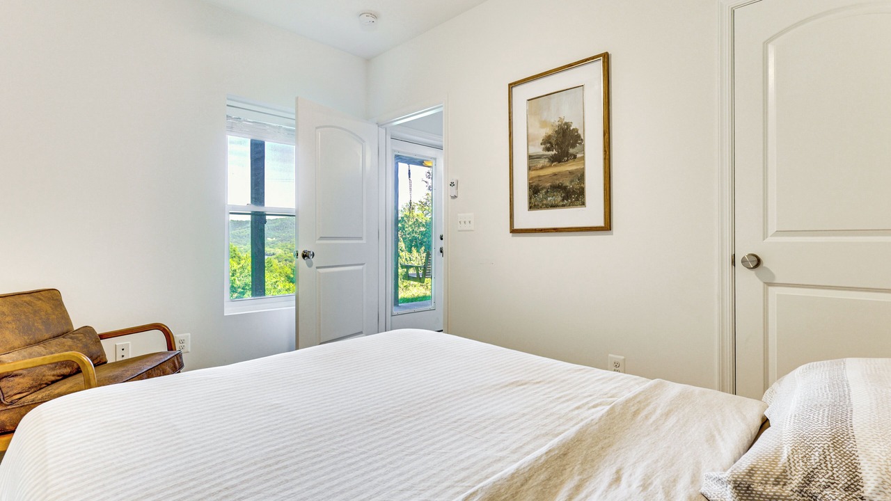 Photo of Bedroom in Front Royal