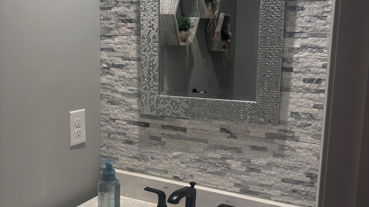 Photo of Bathroom in Athol Springs