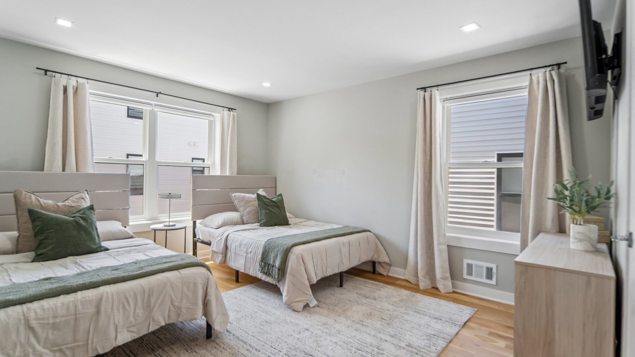 Photo of Bedroom in Linden