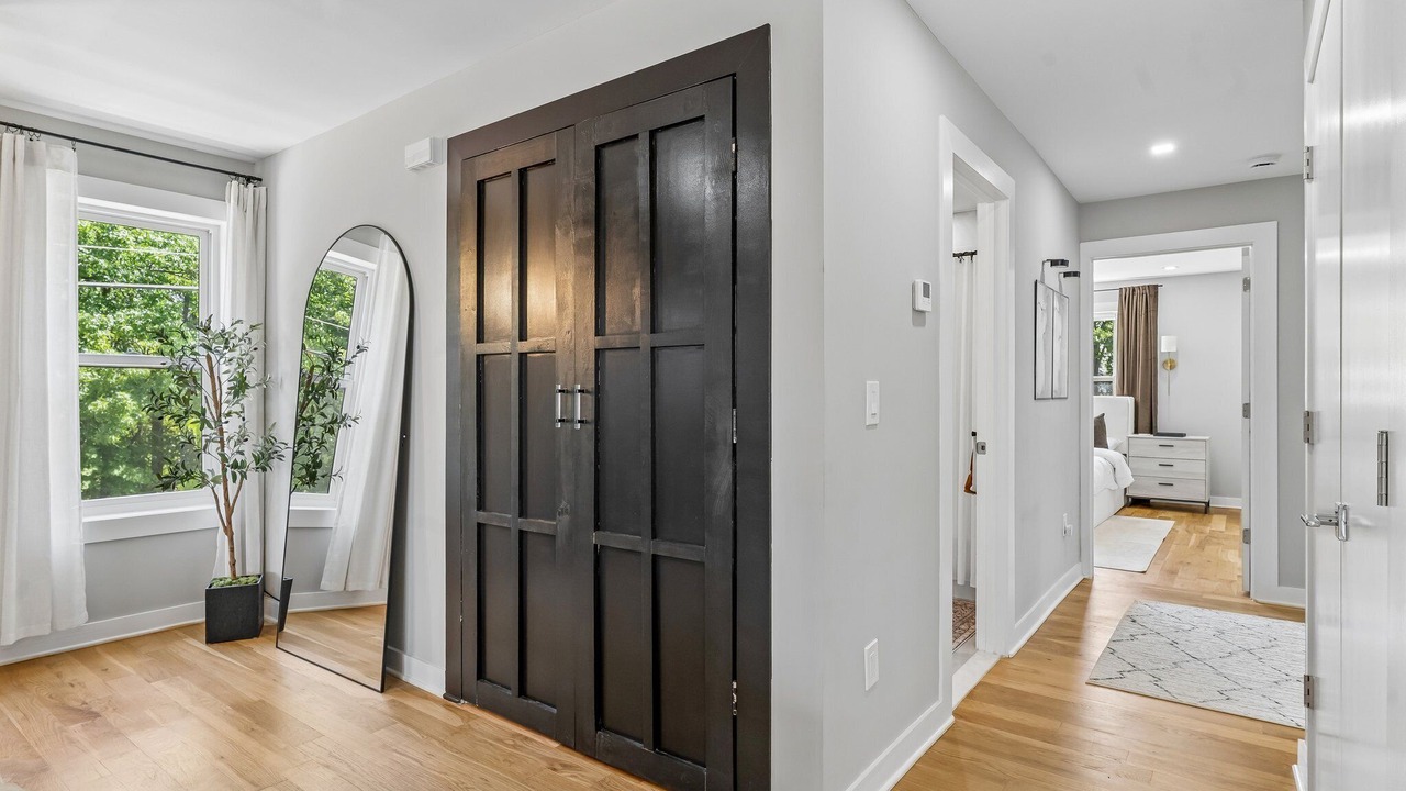 Photo of Bedroom in Linden