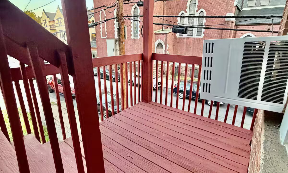 Photo of Patio Balcony in Constable Hook