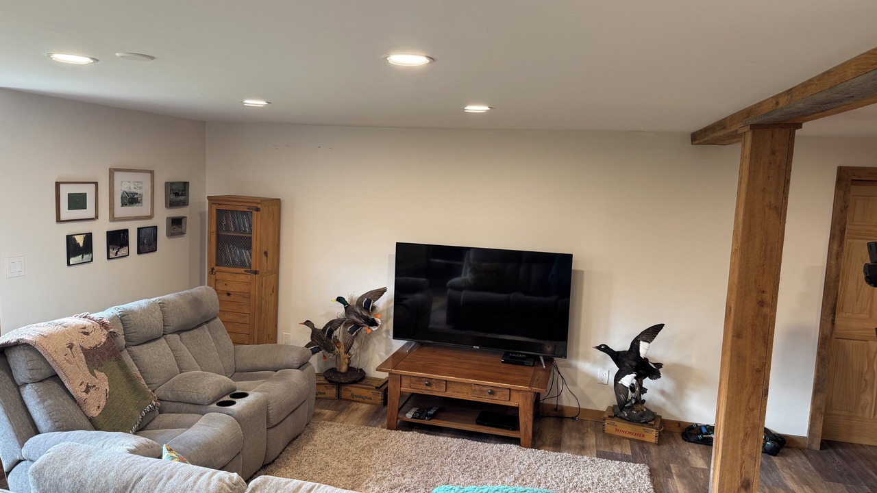 Photo of Livingroom in Town of Conesville