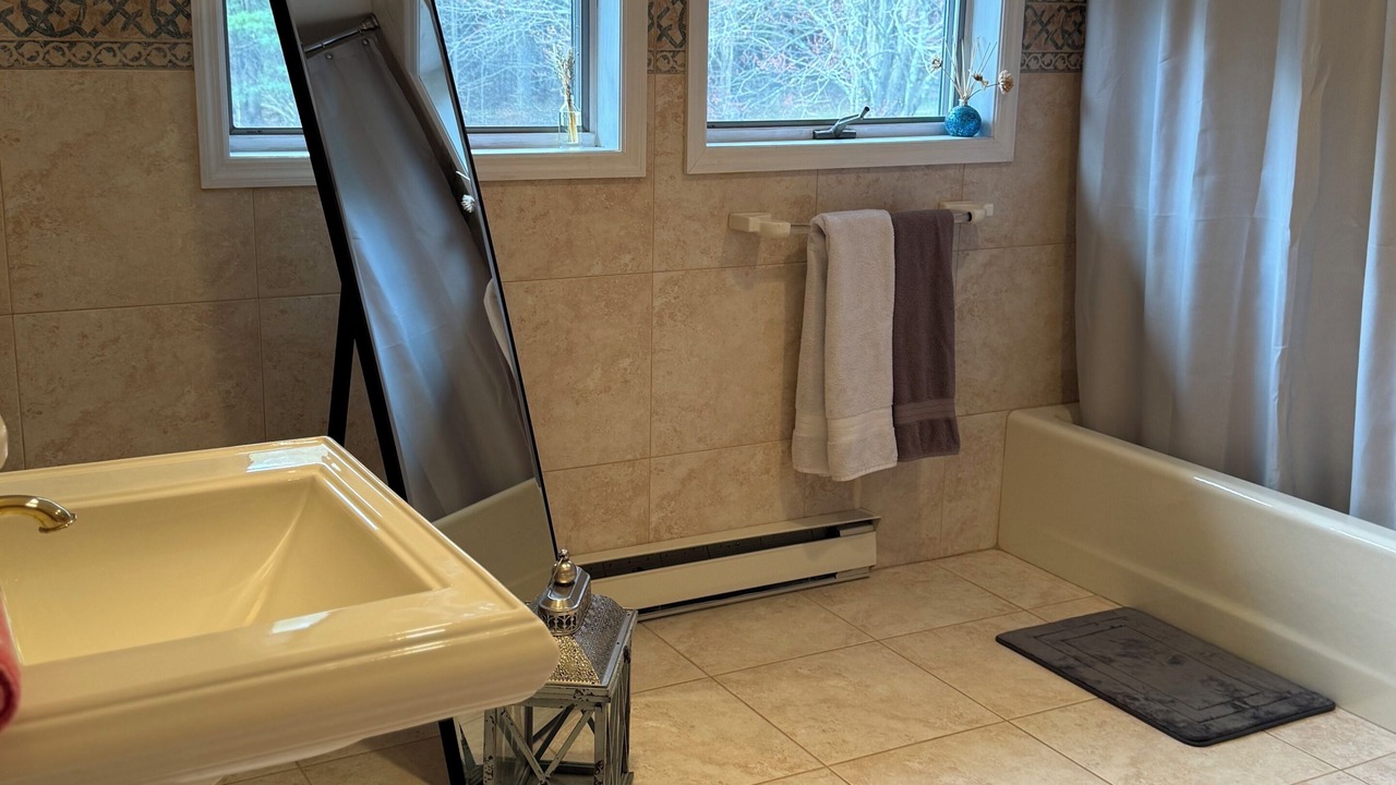 Photo of Bathroom in Town of Conesville