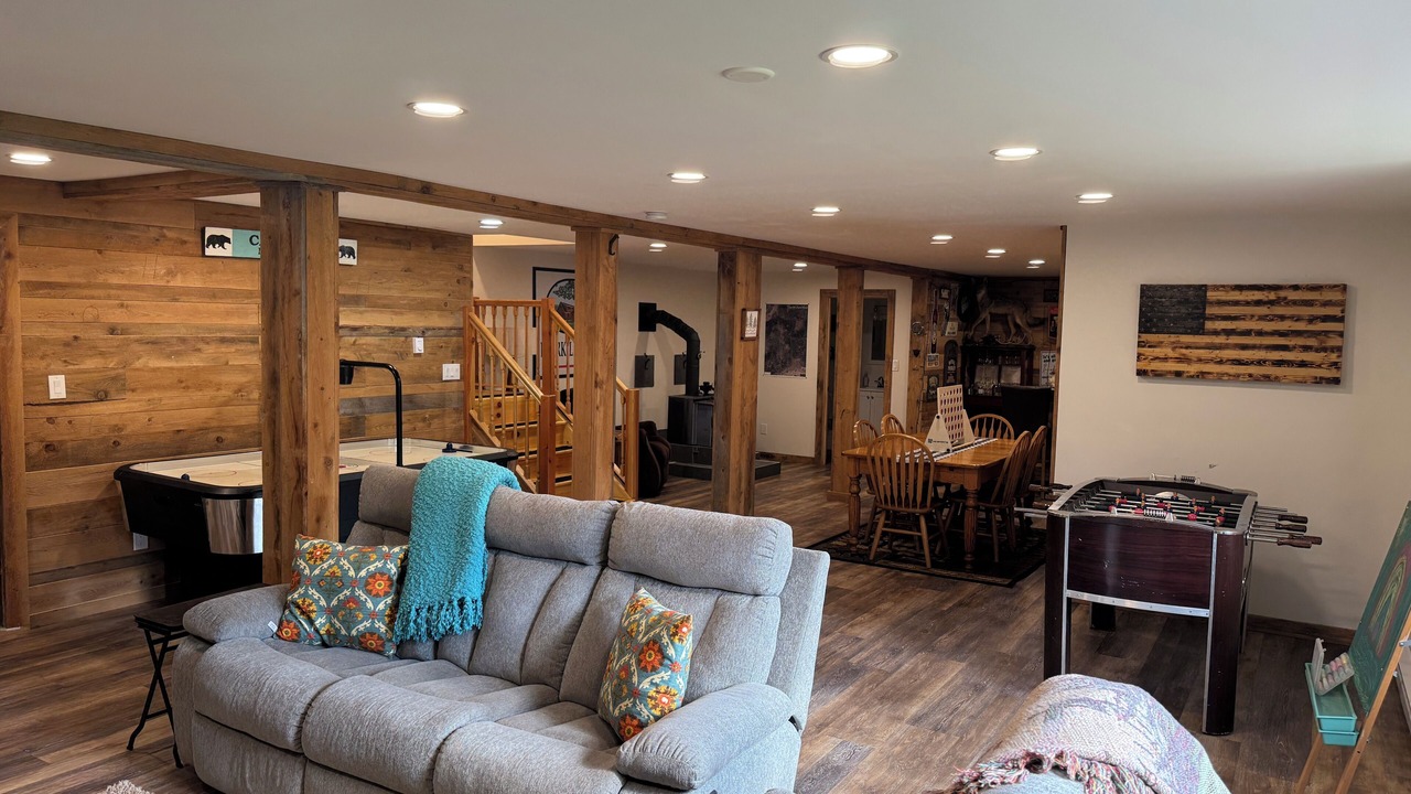 Photo of Livingroom in Town of Conesville