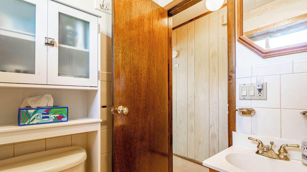 Photo of Bathroom in Town of Broome