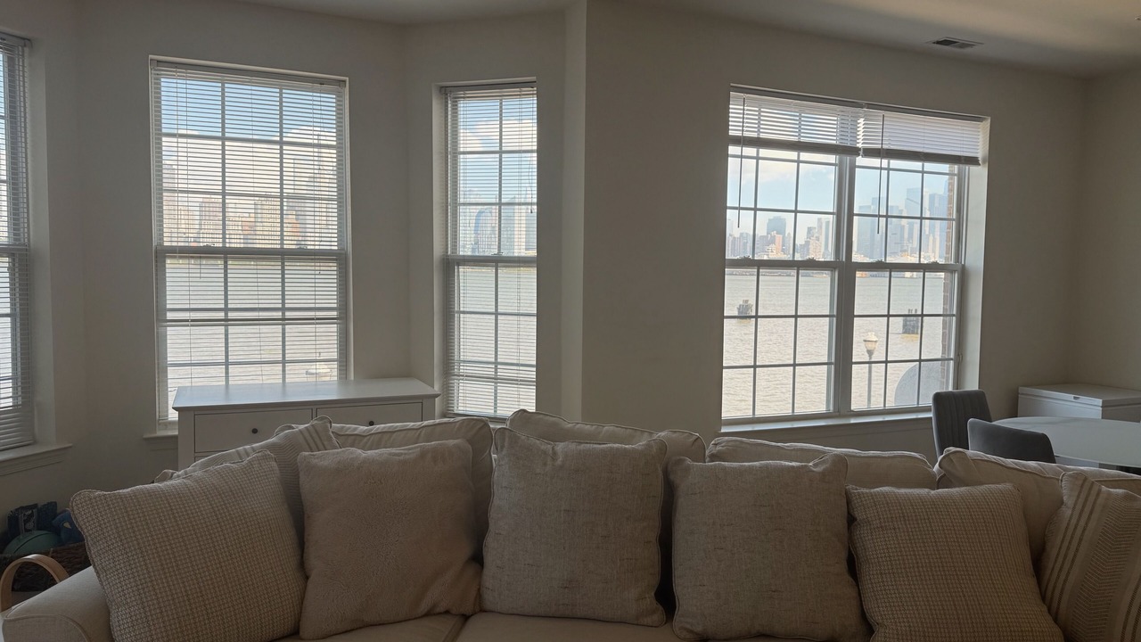 Photo of Livingroom in West New York
