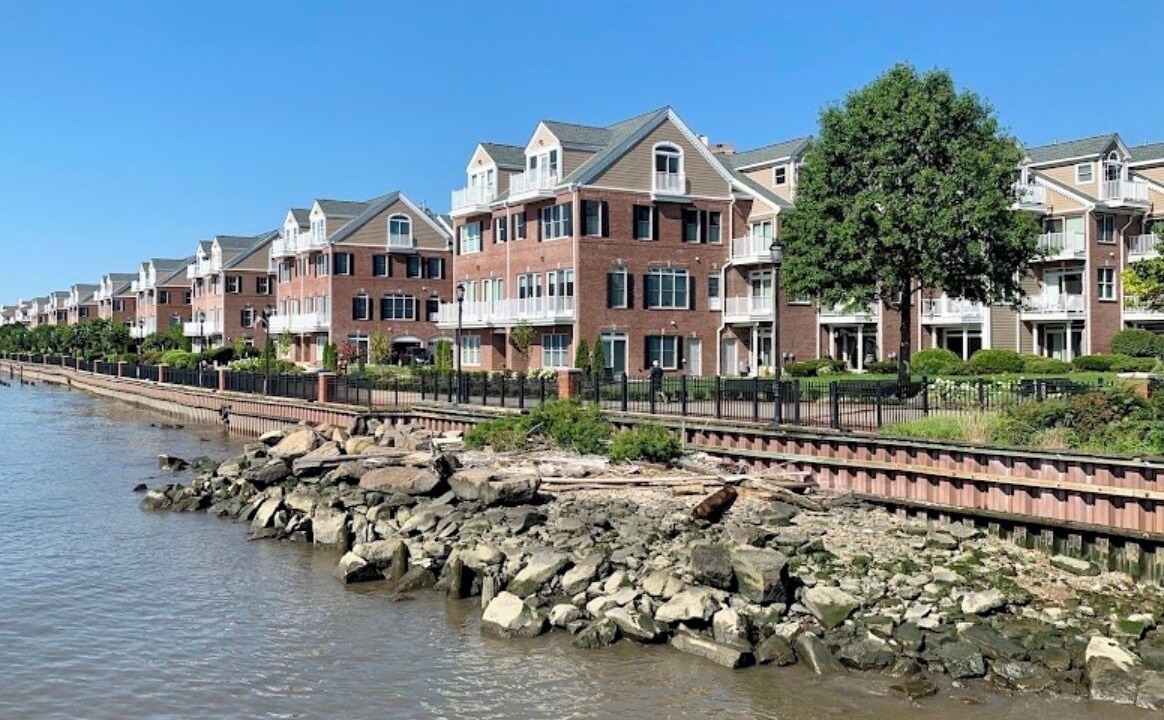 Photo of Outdoor in West New York