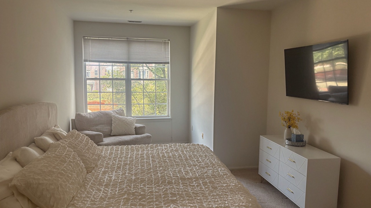 Photo of Bedroom in West New York