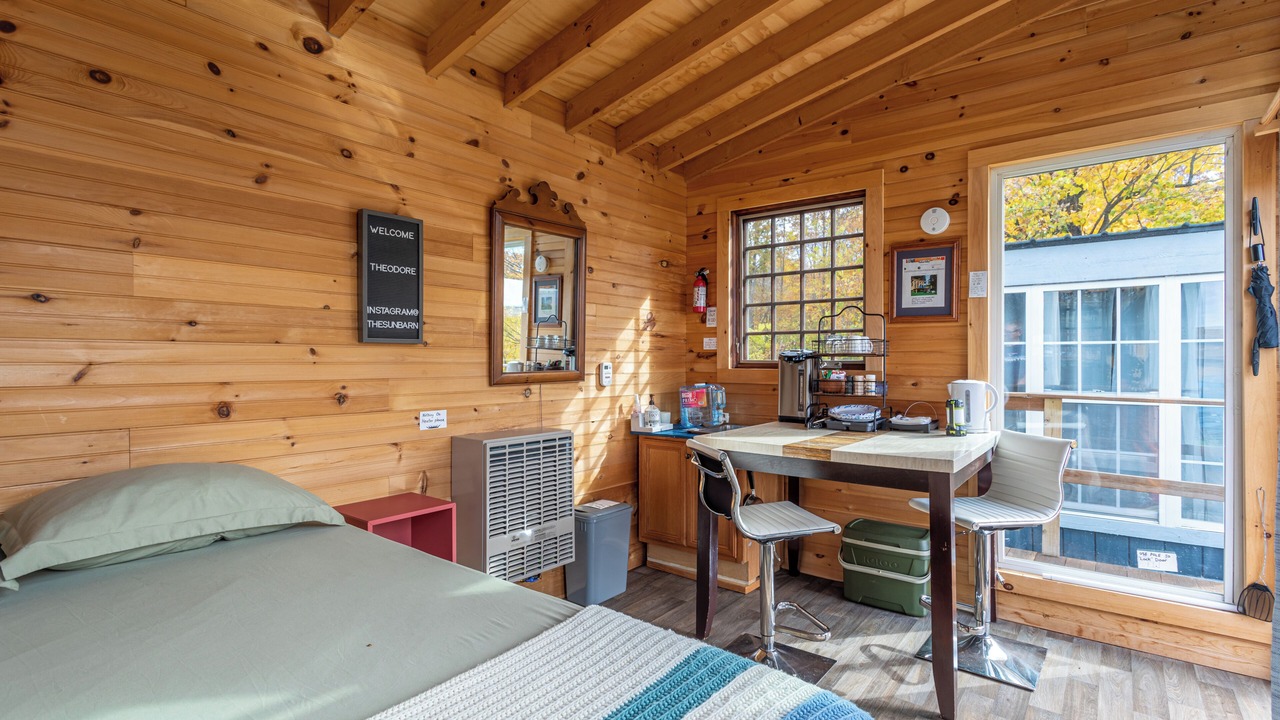 Photo of Bedroom in Town of Broome