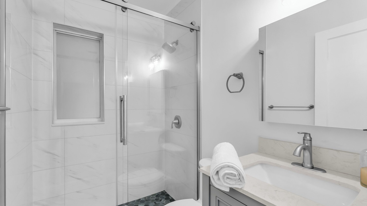 Photo of Bathroom in Biscayne Park